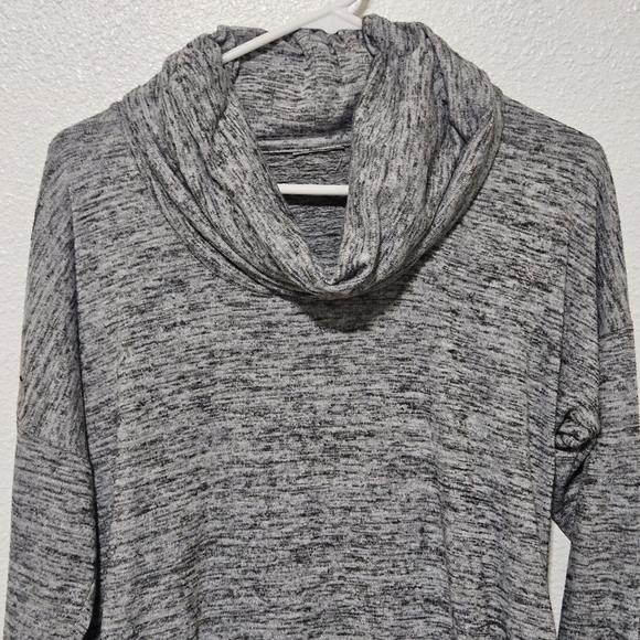 Athleta cowl neck sweater with thumb holes see description for sizing - Picture 2 of 13